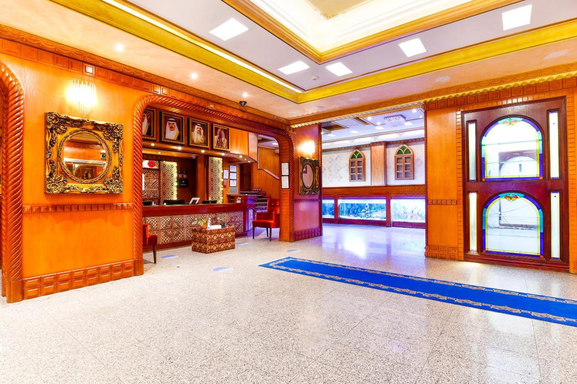 Capital O 125 Moon Plaza Hotel Манама Экстерьер фото