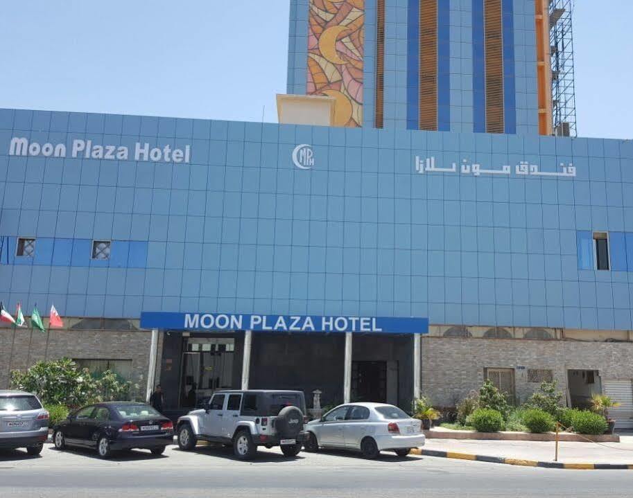 Capital O 125 Moon Plaza Hotel Манама Экстерьер фото